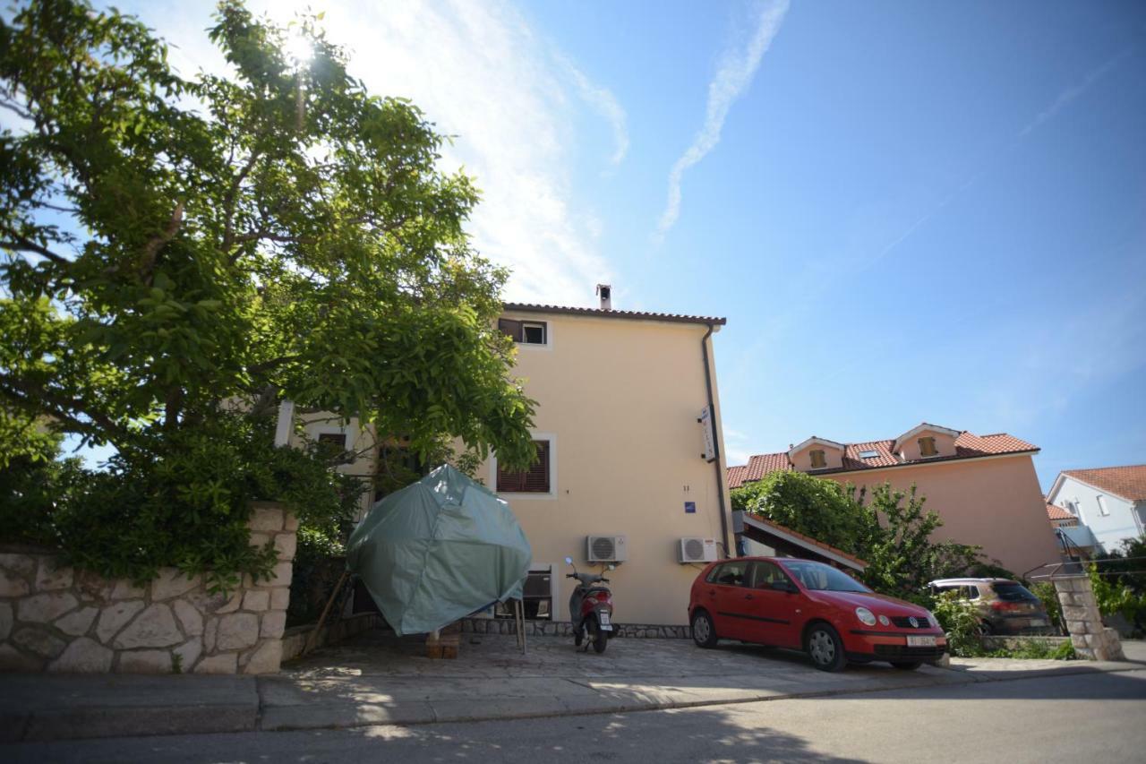 Apartmani Vitkovic II Cres Exteriér fotografie
