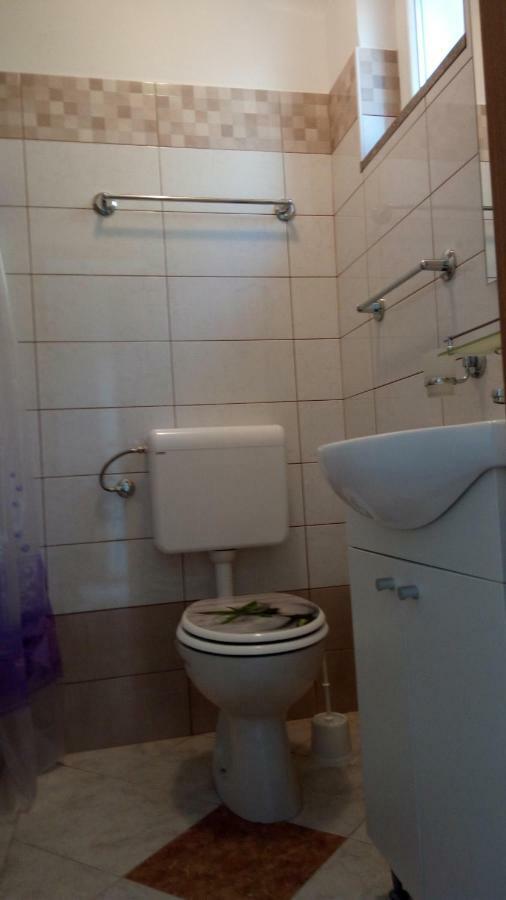 Apartmani Vitkovic II Cres Exteriér fotografie